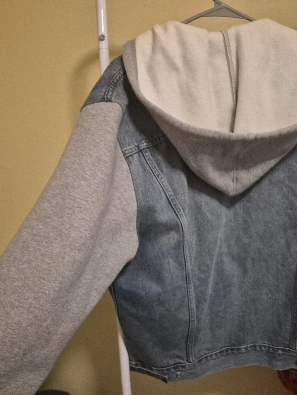Men's Levi's Hybrid Hoodie Trucker Jacket